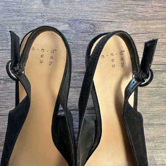 *A NEW DAY* Black x Tan Suede Slingback Heels Size 8 - Picture 4 of 6